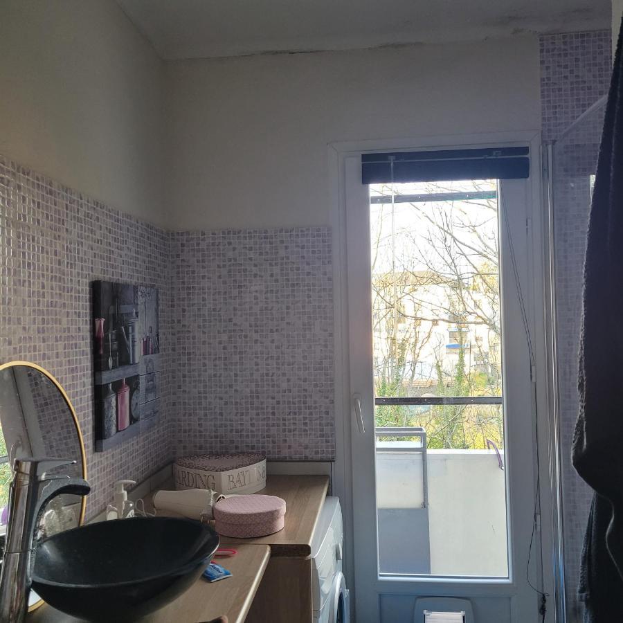 Charmant Appartement A Deux Pas Du Centre Historique แก็งแปร์ ภายนอก รูปภาพ